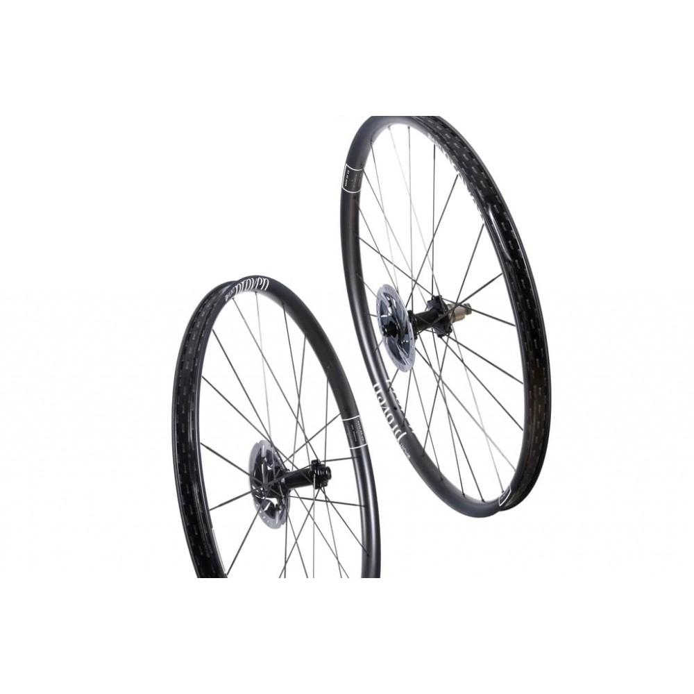 HUNT Proven Race XC UD Carbon Spoke 29 MTB Wheelset
